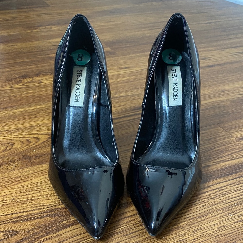 Steve Madden Glossy Black Heels